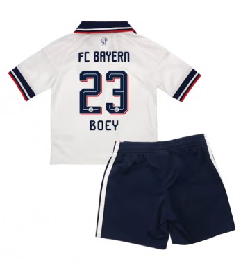 Bayern Munich Sacha Boey #23 Udebanetrøje Børn 2026-27 Kortærmet (+ Korte bukser)